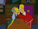 Les Simpson Moe et Homer  